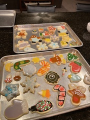 Decorating Cookies with the Wenzels1